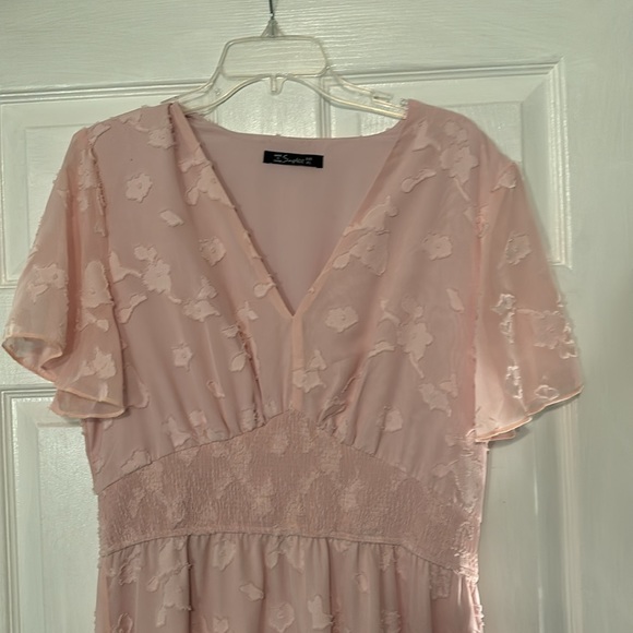 Floral Dress - Picture 2 of 8